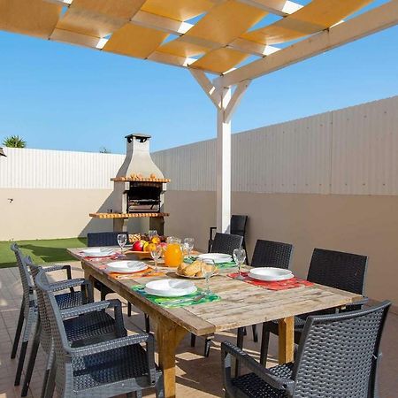 Villa Ruana - 5 Bedrooms On Suite- Free Out Door Hot Jacuzzi - By Bedzy Albufeira Eksteriør billede