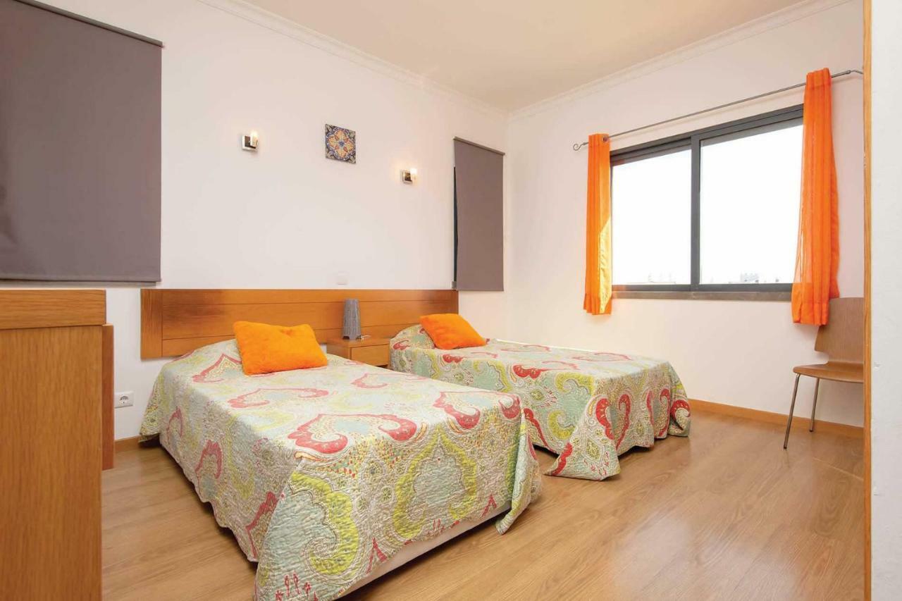 Villa Ruana - 5 Bedrooms On Suite- Free Out Door Hot Jacuzzi - By Bedzy Albufeira Eksteriør billede