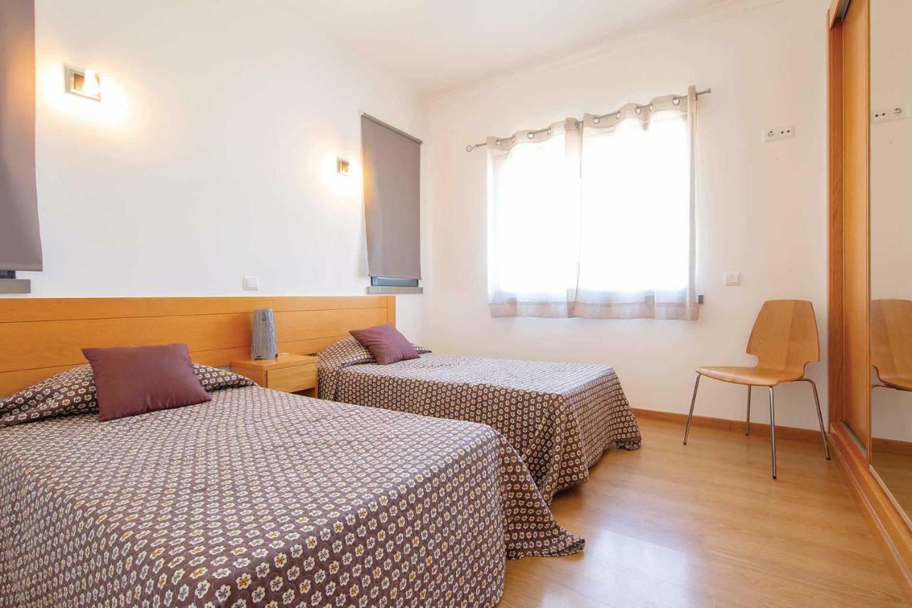 Villa Ruana - 5 Bedrooms On Suite- Free Out Door Hot Jacuzzi - By Bedzy Albufeira Eksteriør billede